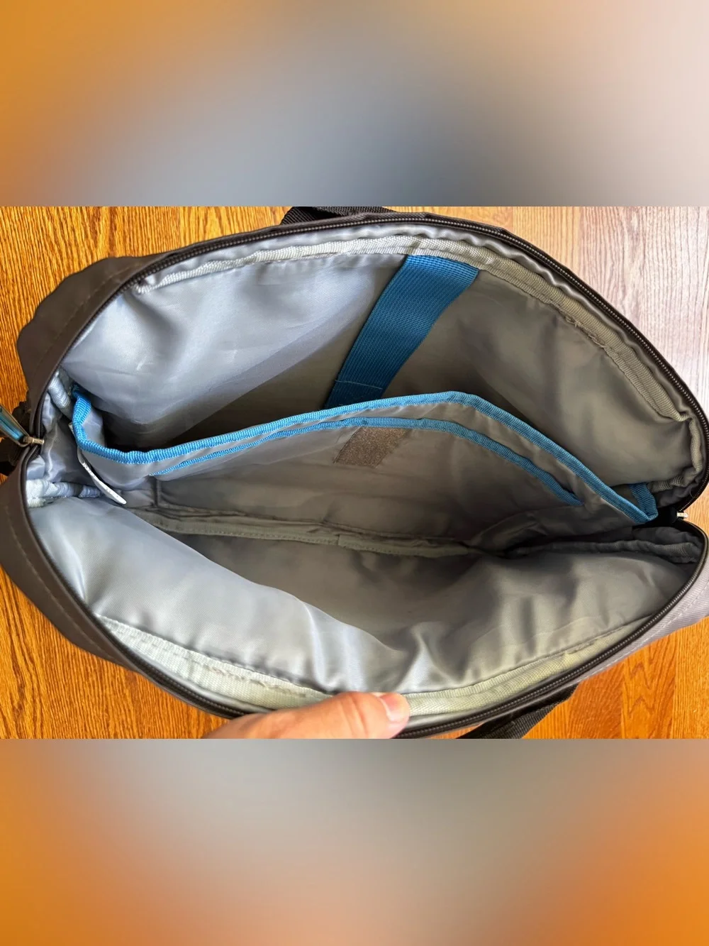 Dell Large Padded Laptop Messenger Bag Briefcase